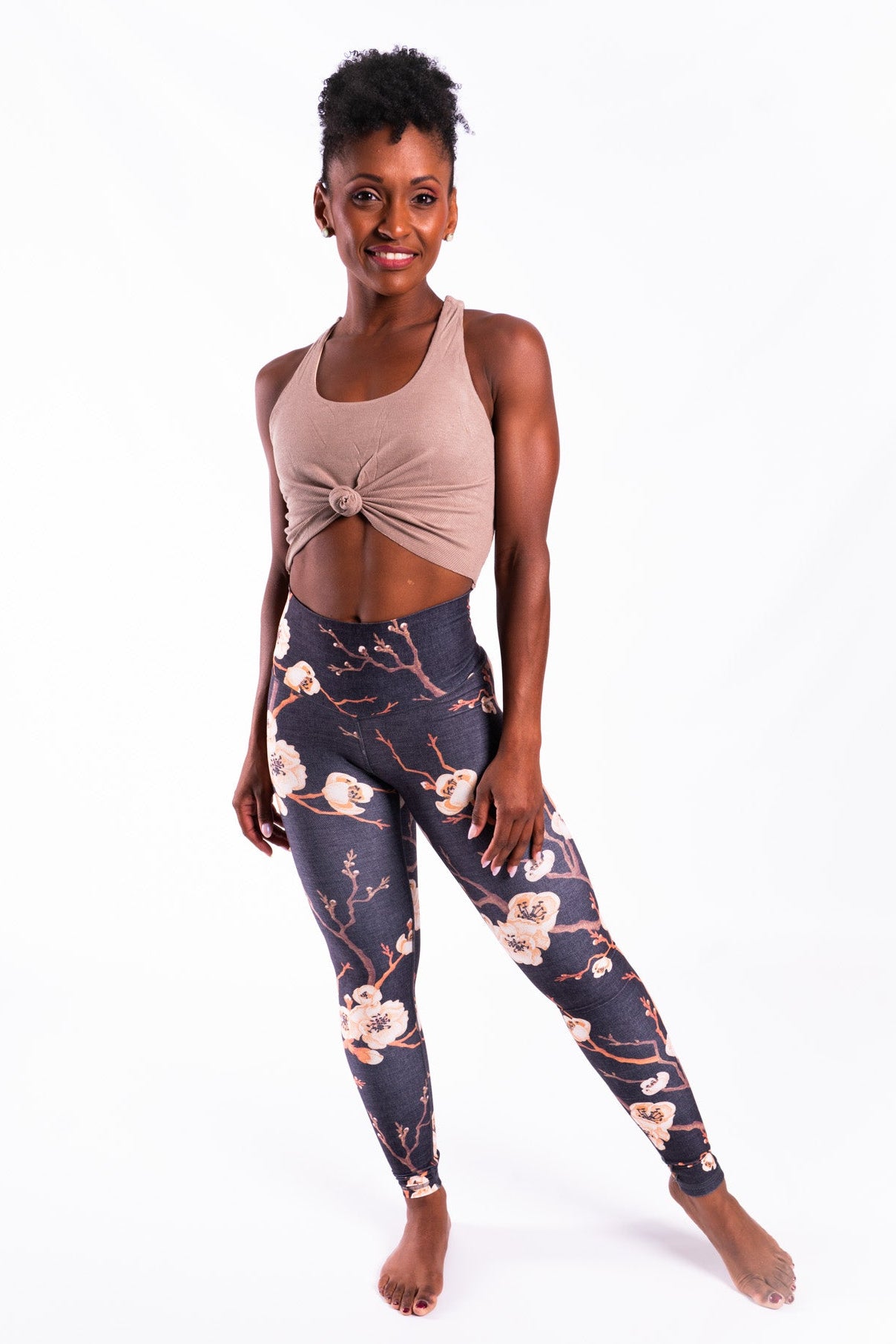 Sol Legging | White Cherry Blossom – Resoluna