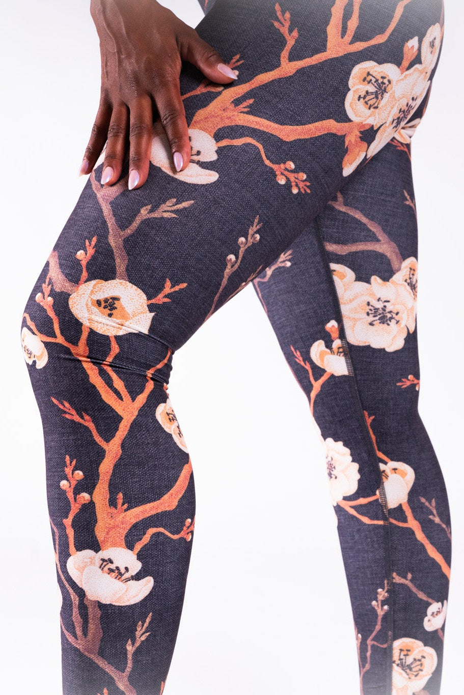 Sol Legging | White Cherry Blossom – Resoluna